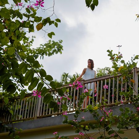 Salinda Resort Phu Quoc - Sparkling Wine Breakfast Exterior photo The bridge at the top of the hill
