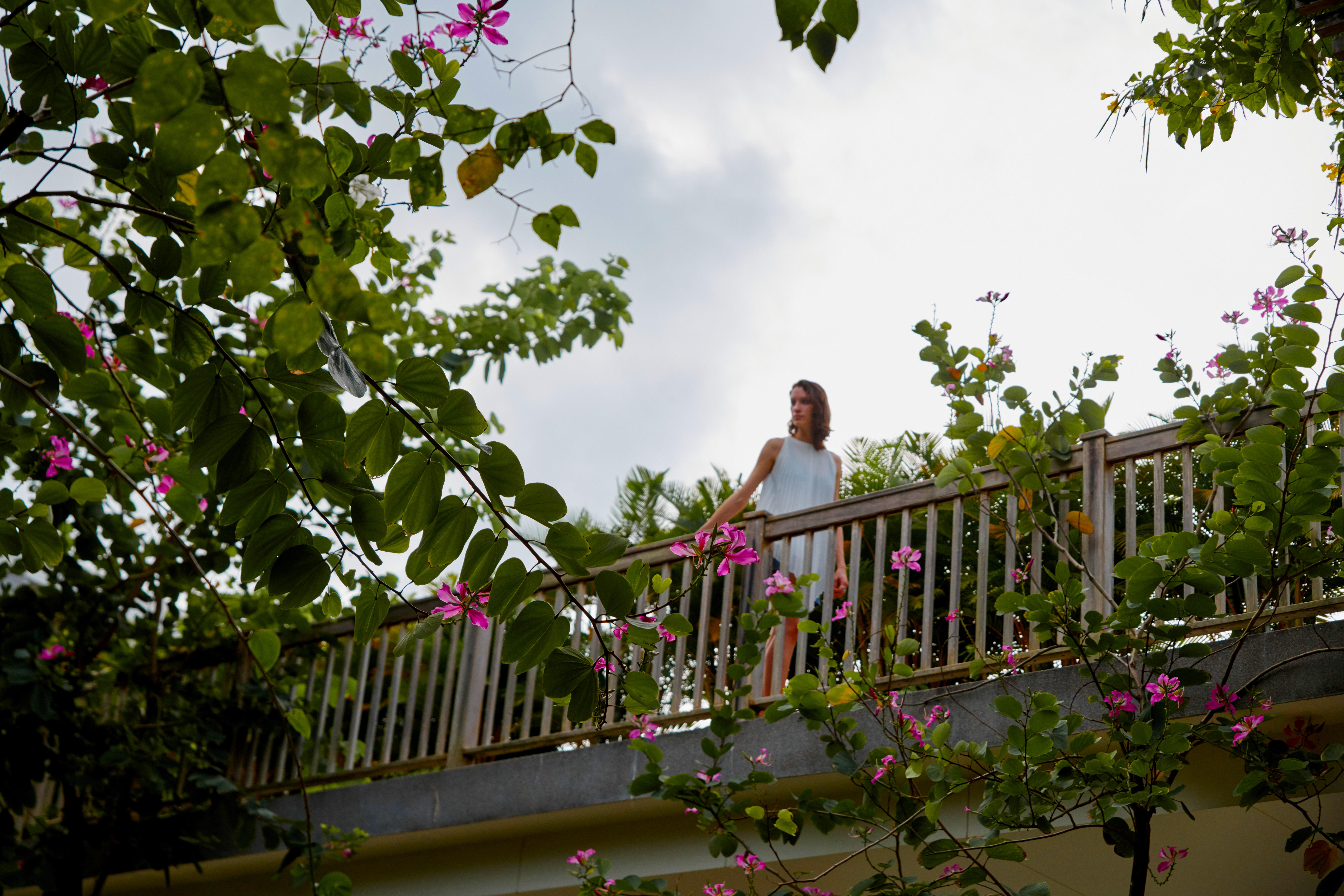 Salinda Resort Phu Quoc - Sparkling Wine Breakfast Exterior photo The bridge at the top of the hill