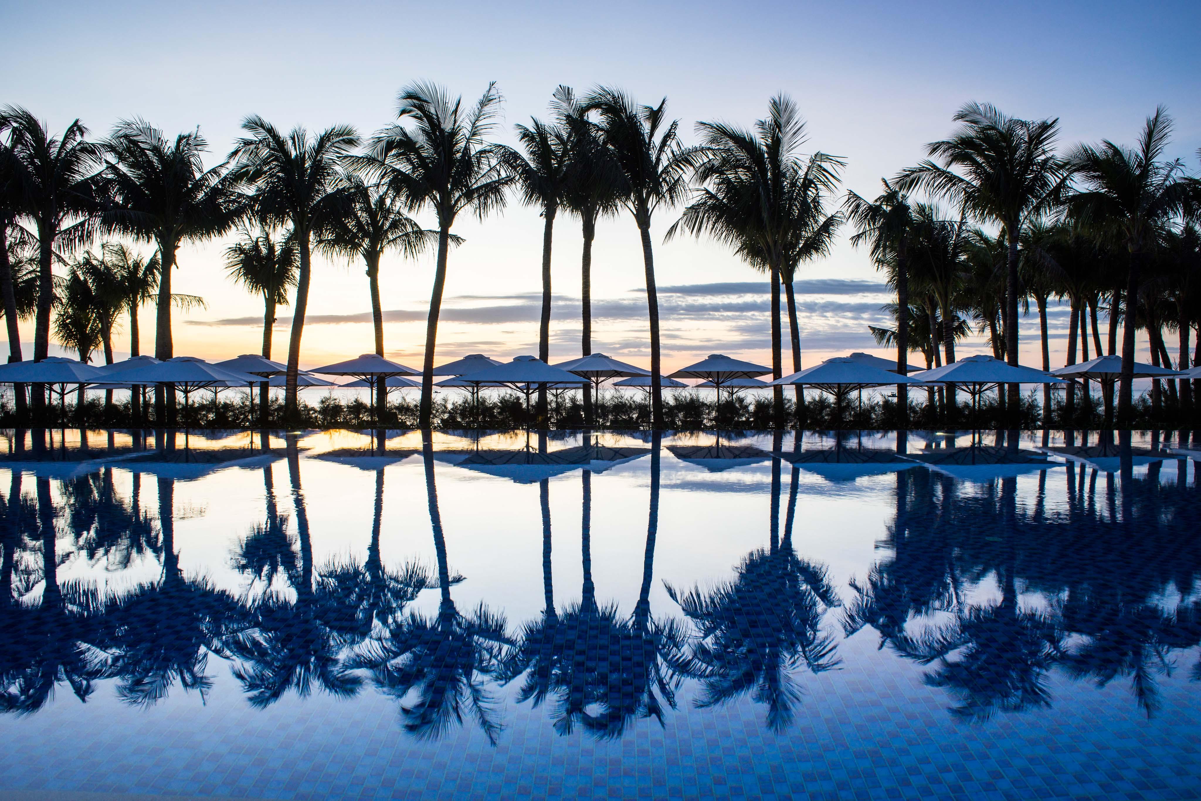 Salinda Resort Phu Quoc - Sparkling Wine Breakfast Exterior photo The pool at the Four Seasons Resort