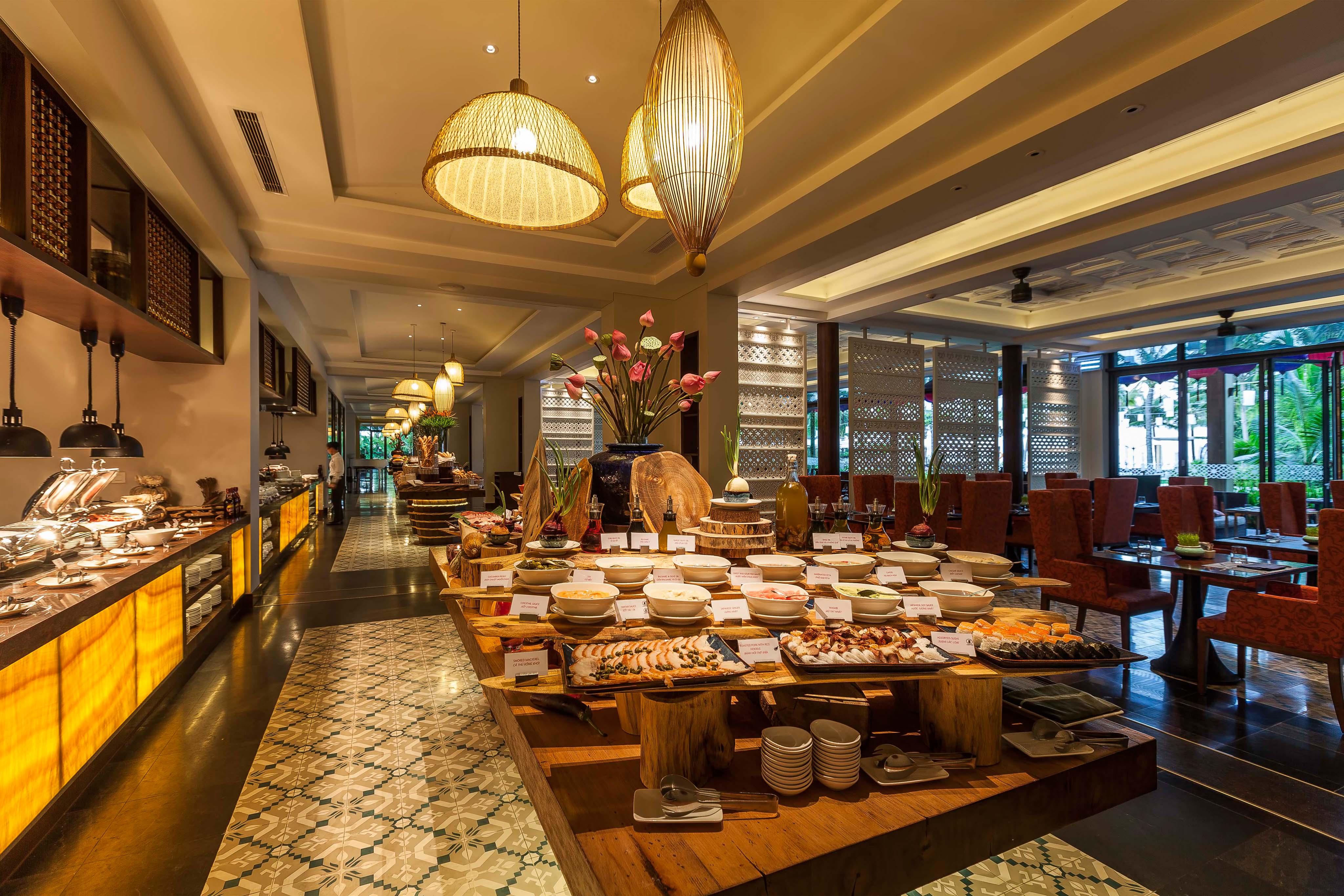 Salinda Resort Phu Quoc - Sparkling Wine Breakfast Exterior photo The buffet at the hotel's restaurant