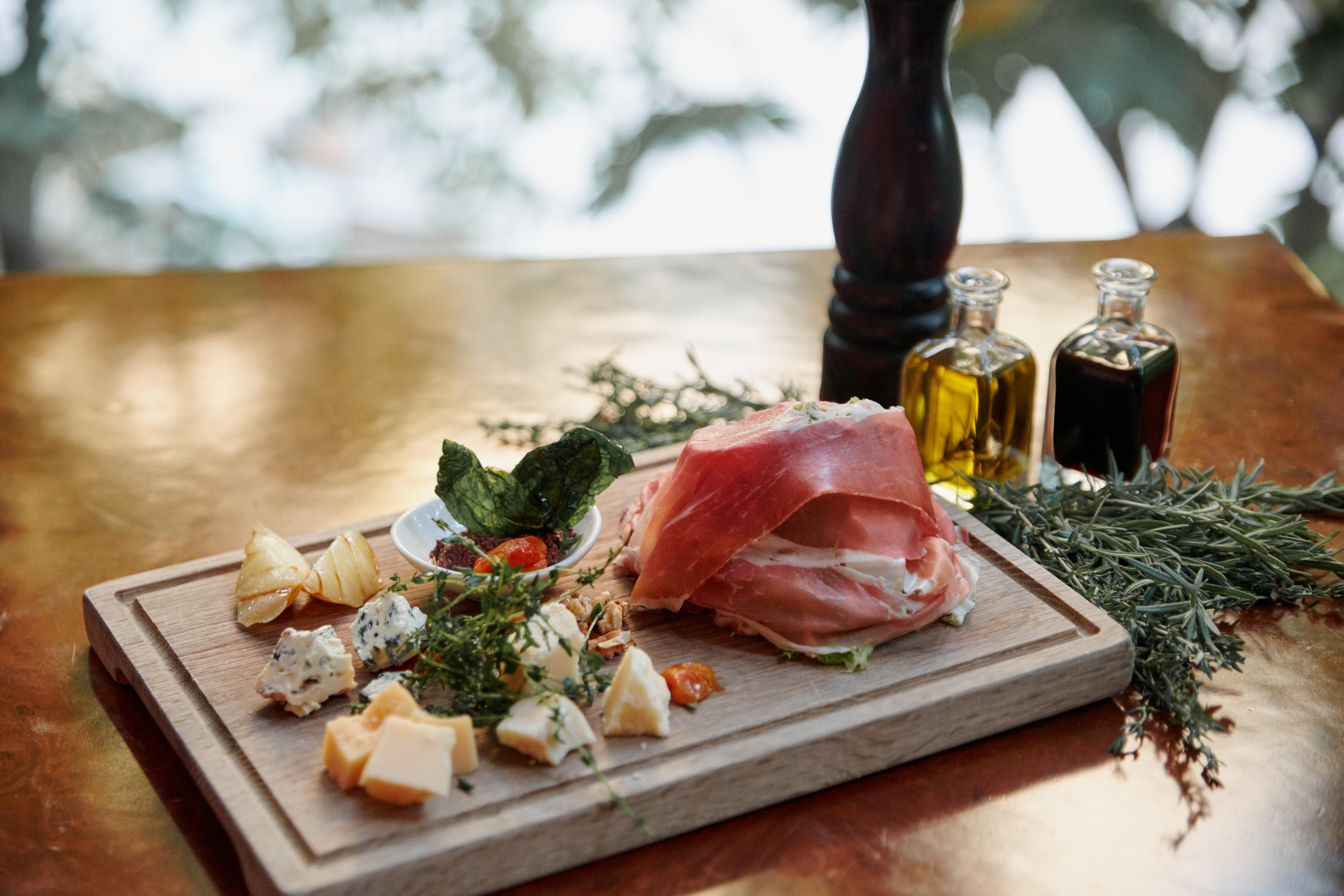 Salinda Resort Phu Quoc - Sparkling Wine Breakfast Exterior photo A typical Italian starter