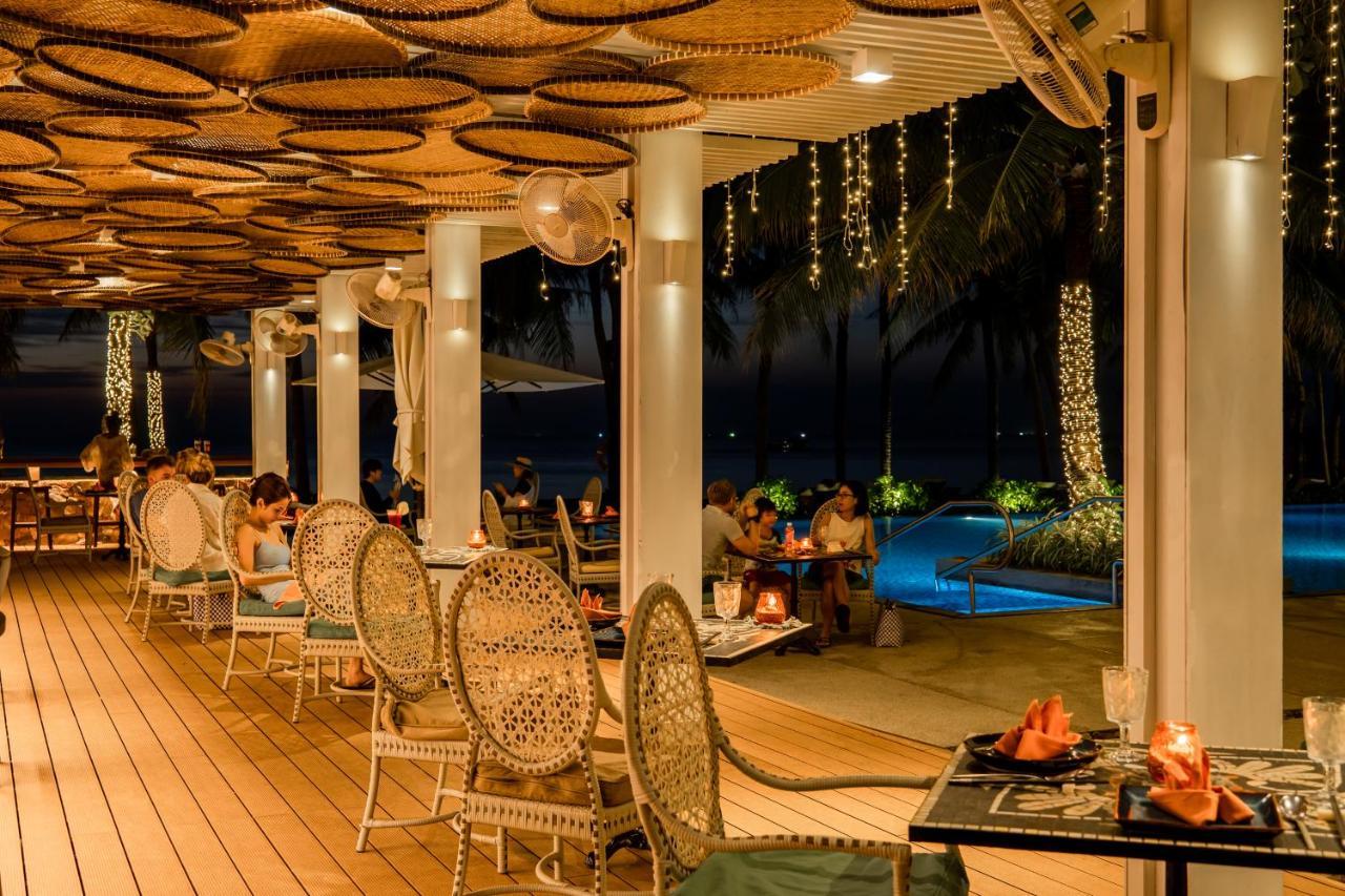 Salinda Resort Phu Quoc - Sparkling Wine Breakfast Exterior photo The Deck