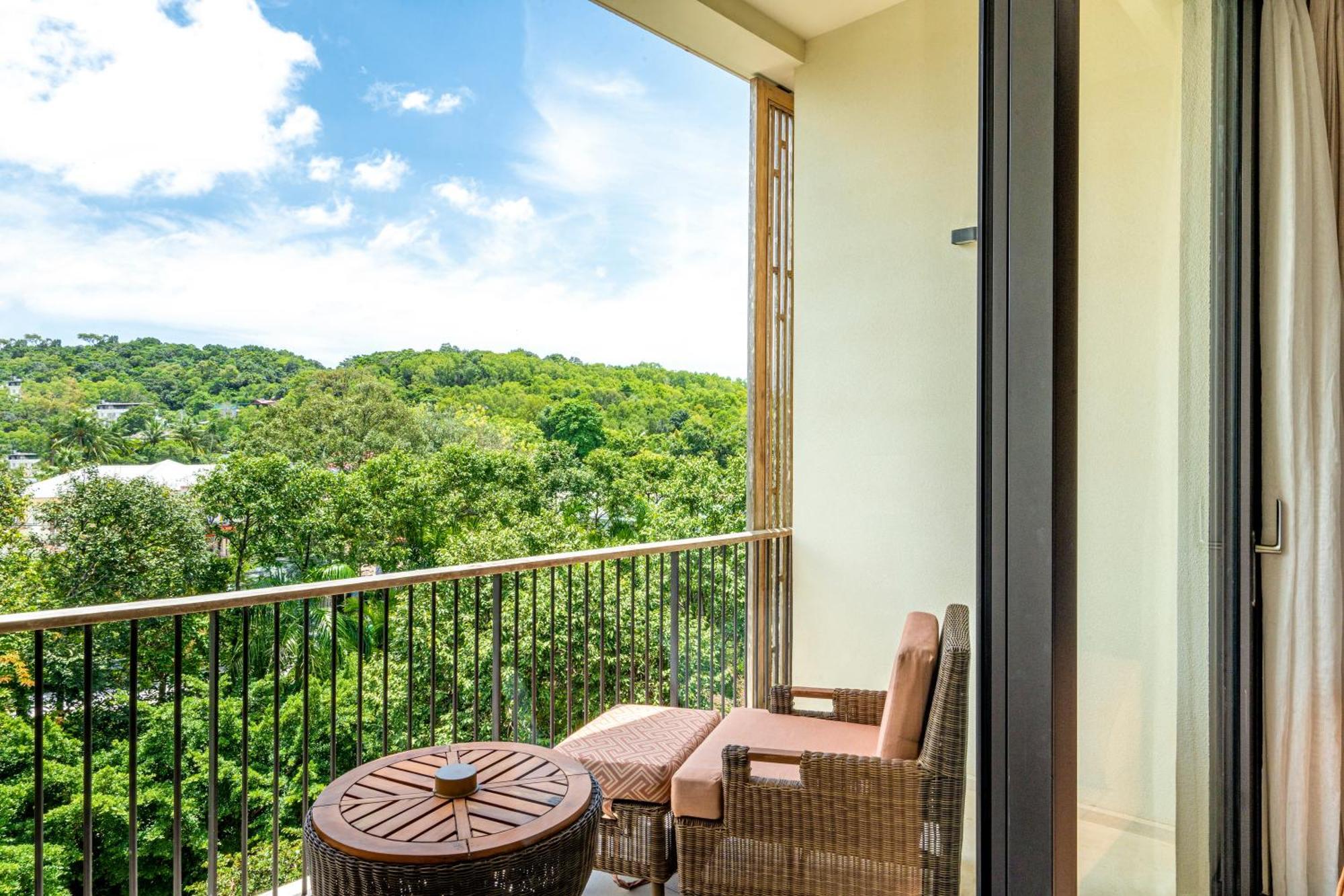 Salinda Resort Phu Quoc - Sparkling Wine Breakfast Exterior photo